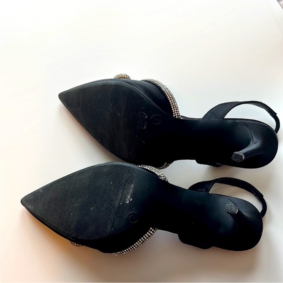 Black Heels - Picture 4 of 7